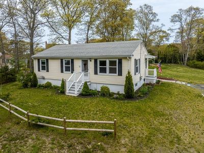 12 Roberta Ave, Bourne, MA, 02532
