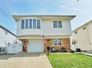 414 Leverett Ave FLOOR 1, Staten Island, NY 10308