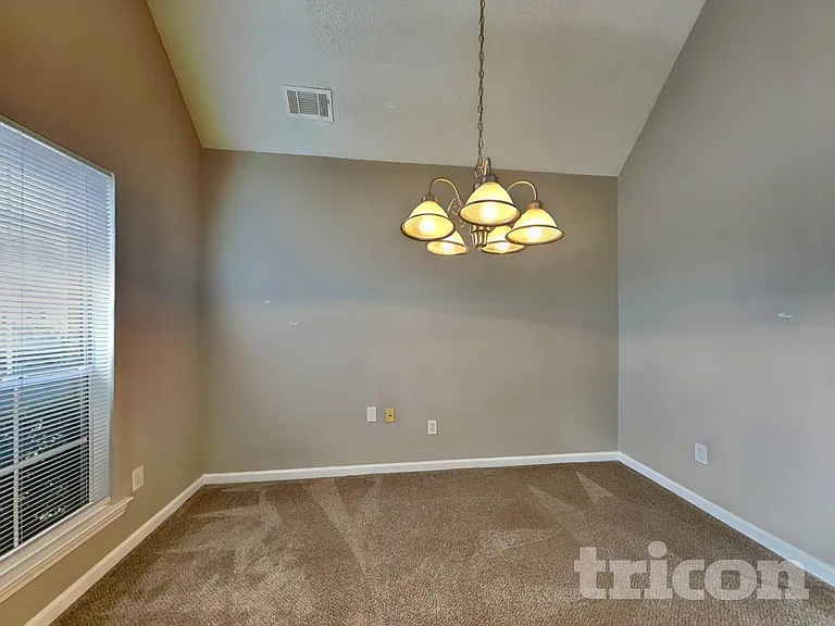 5412 Village Rdg — Photo 3