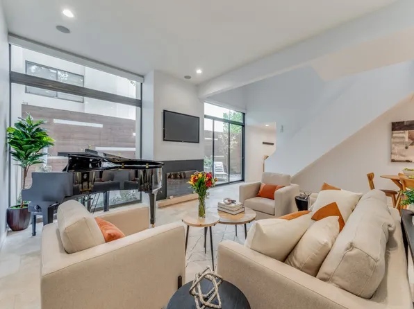 3217 Armstrong Ave #8, Dallas, TX 75205