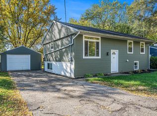 3639 Wood St, Elkhart, IN 46516