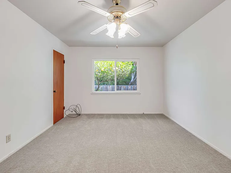 250 Begier Ave #250 — Photo 17
