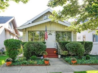 1012 Mapleton Ave, Oak Park, IL 60302