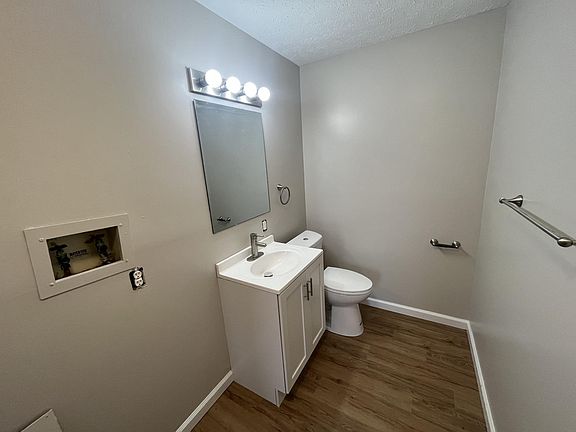 2nd image of 6740 Creekside Dr APT B