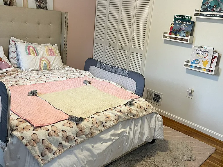 8612 Yardley Dr — Photo 17