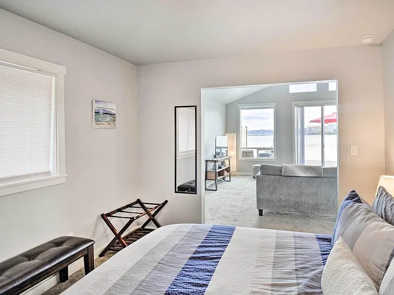 219 Shore Dr — Photo 10