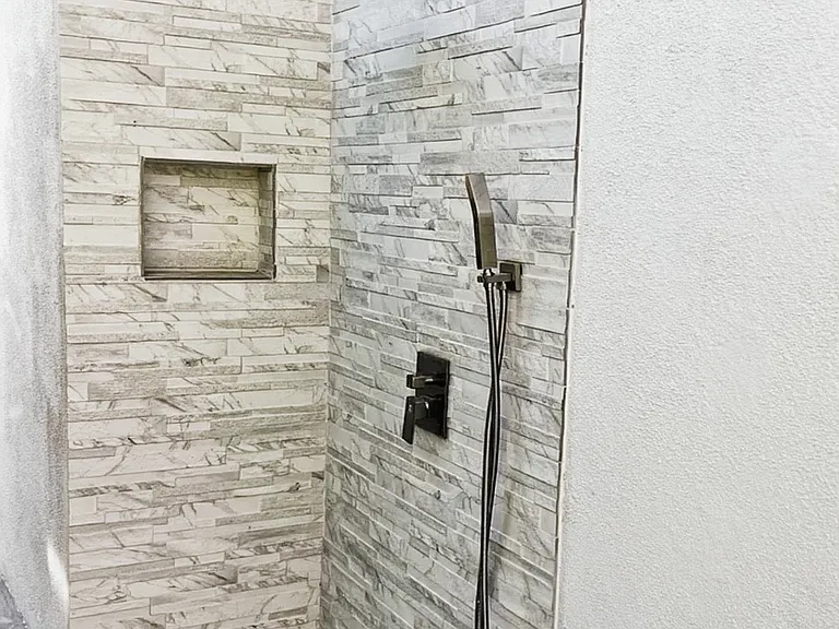 1523 E San Lorenzo Rd — Photo 20