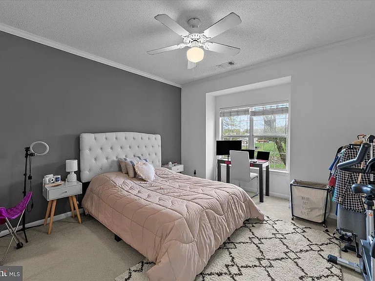 1708 Lake Shore Crest Dr #24 — Photo 15