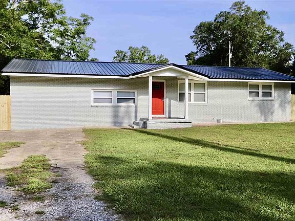 2nd image of 8711 Untreiner Ave