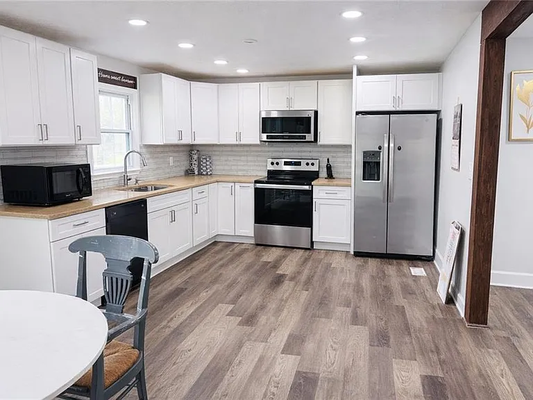 3749 Pin Oak Cir — Photo 5
