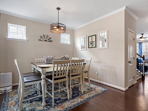 4th image of 1605 Sunday Silence Dr