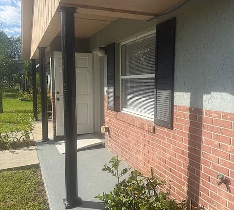 3rd image of 228 N Julia Ave