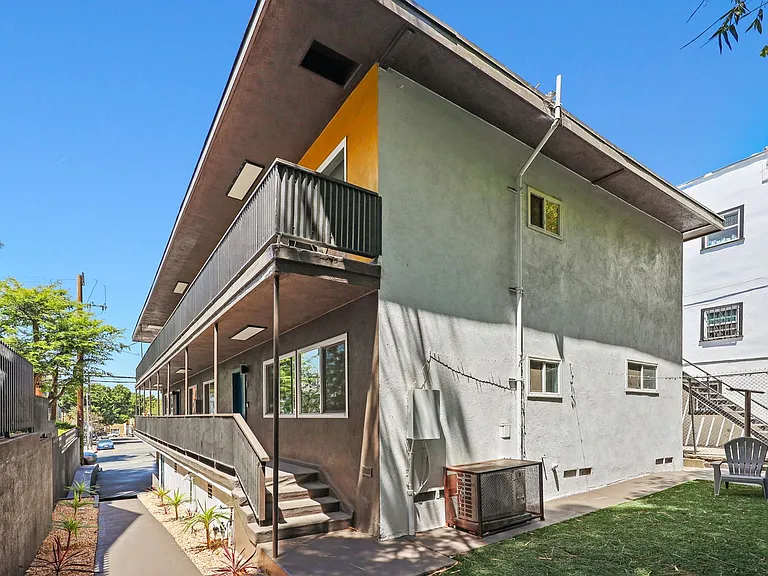 410 Lucas Ave — Photo 62