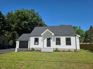 747 Pecks Rd, Pittsfield, MA 01201