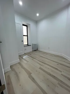 Rented by J Misrahi Realty Corp | media 5