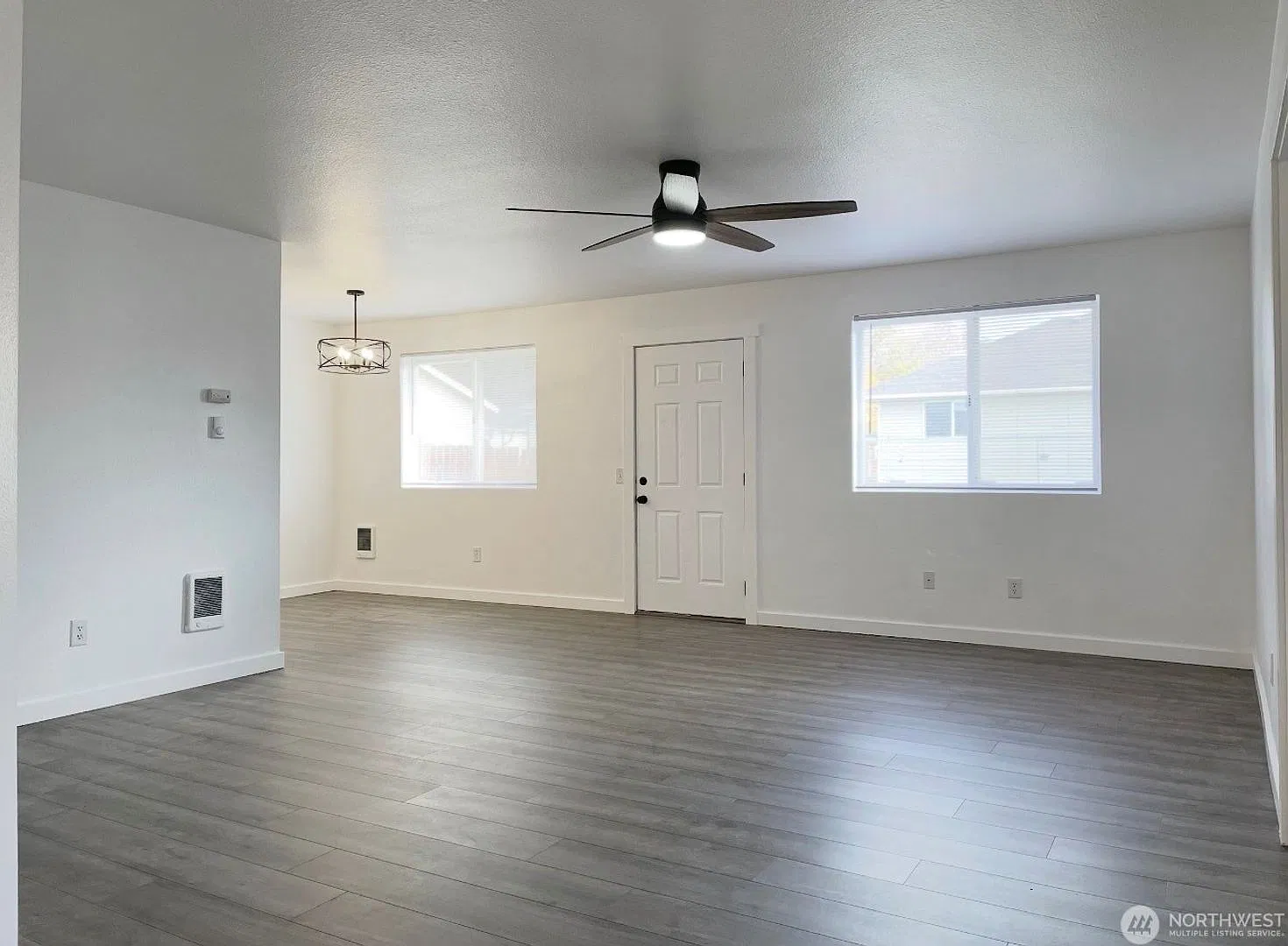 5 Bedroom Home with Ample Parking — Photo 1