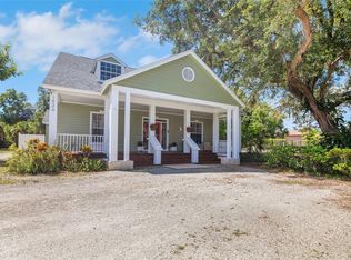 1526 Ewing St, Nokomis, FL 34275
