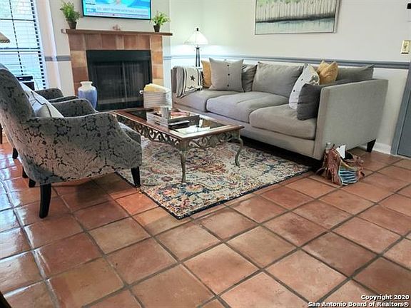 4th image of 2255 Thousand Oaks Dr APT 807