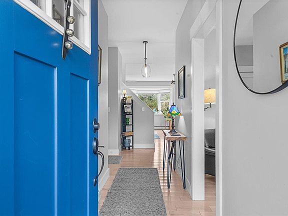 3rd image of 25 Hailey Drive #102