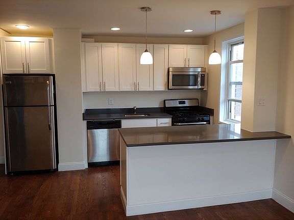 2nd image of 12516 83rd Dr APT 5G
