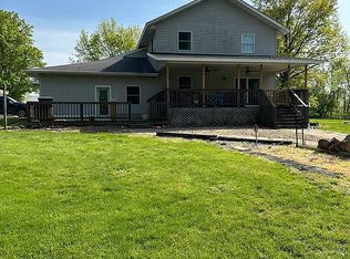 1191 E 1525th Ave, Vandalia, IL 62471