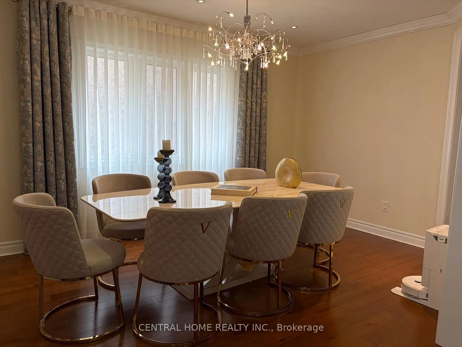 4 bed, $3,850 — Photo 3