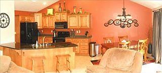 3rd image of 4341 W Leighton Ave