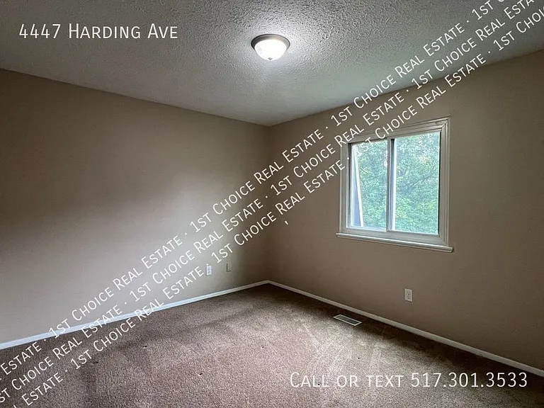 4447 Harding Ave — Photo 8