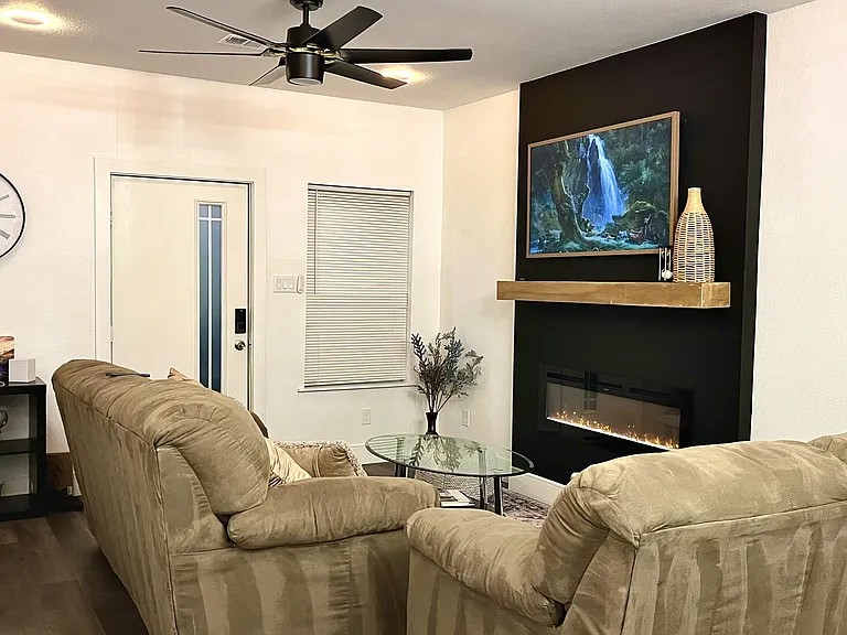 4938 Garland Ave #101 — Photo 6