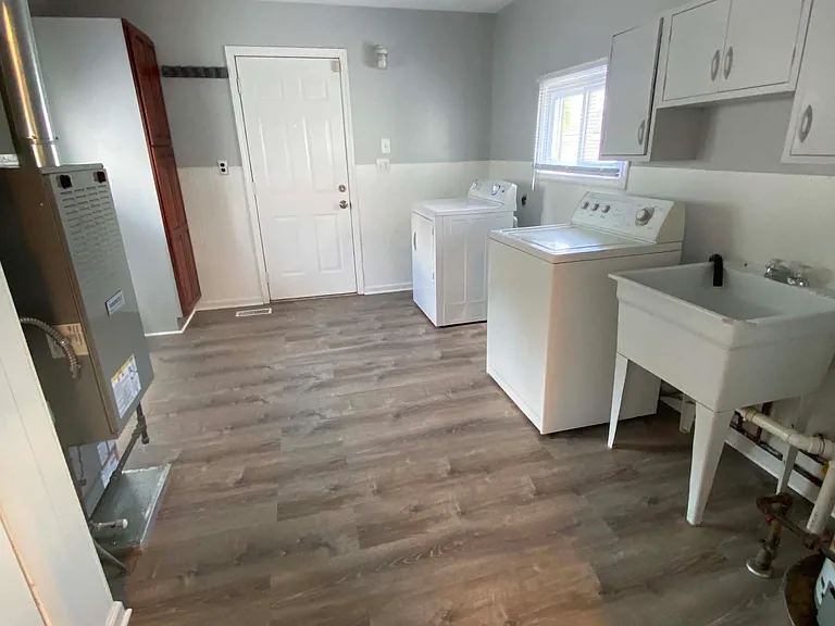 6798 Lozier Ave — Photo 19