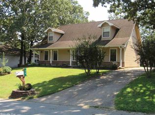 76 Creekwood Dr, Jacksonville, AR 72076