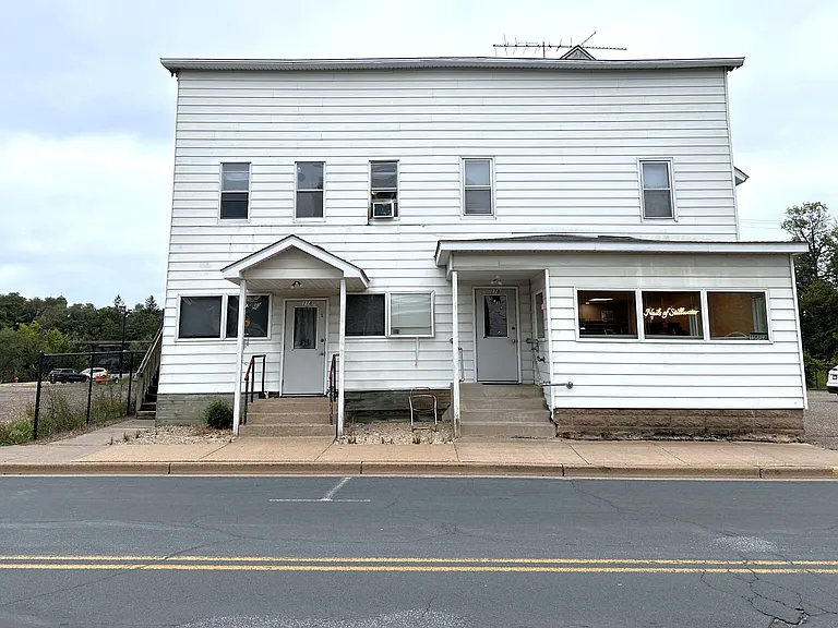 118 Spring St #1 — Photo 2