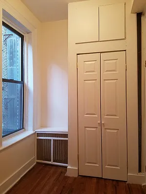 Rented by Keller Williams NYC | media 69