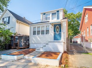 55 Fern Ave, Irvington, NJ 07111