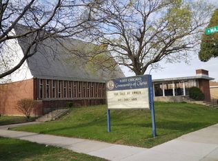 5701 W Montrose Ave, Chicago, IL 60634