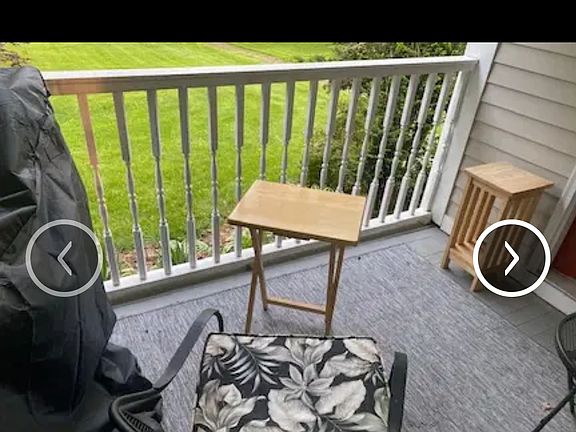 Balcony porch