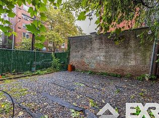 560 Madison St APT 4, Brooklyn, NY 11221