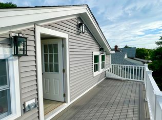 435 Newport Rd FLOOR 2, Hull, MA 02045