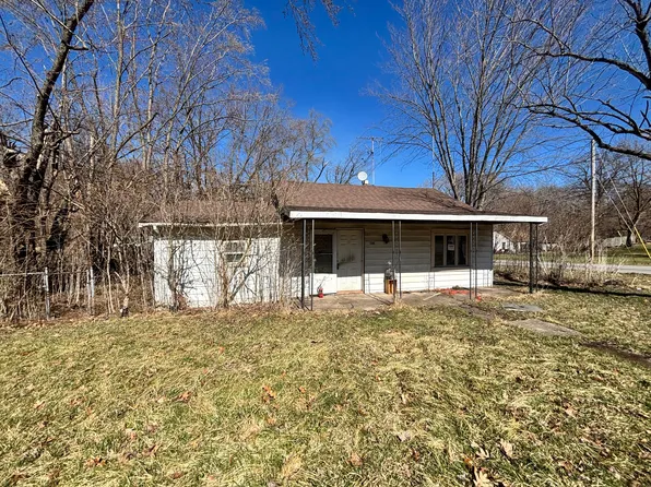 52 E 36th Ave, Hobart, IN 46342