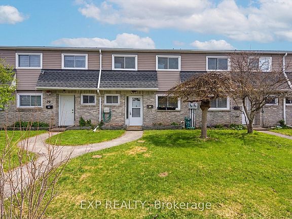 2nd image of 2050 Upper Middle Rd #31