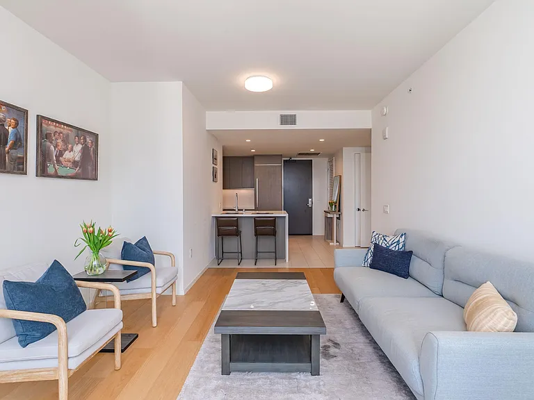 889 Francisco St #802 — Photo 24