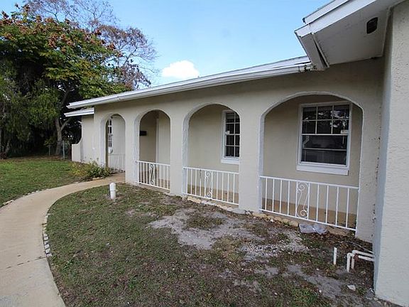2nd image of 5475 Suncreek Ct #3