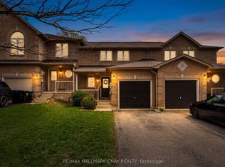 2057 Osbond Rd, Innisfil, ON L9S0B6