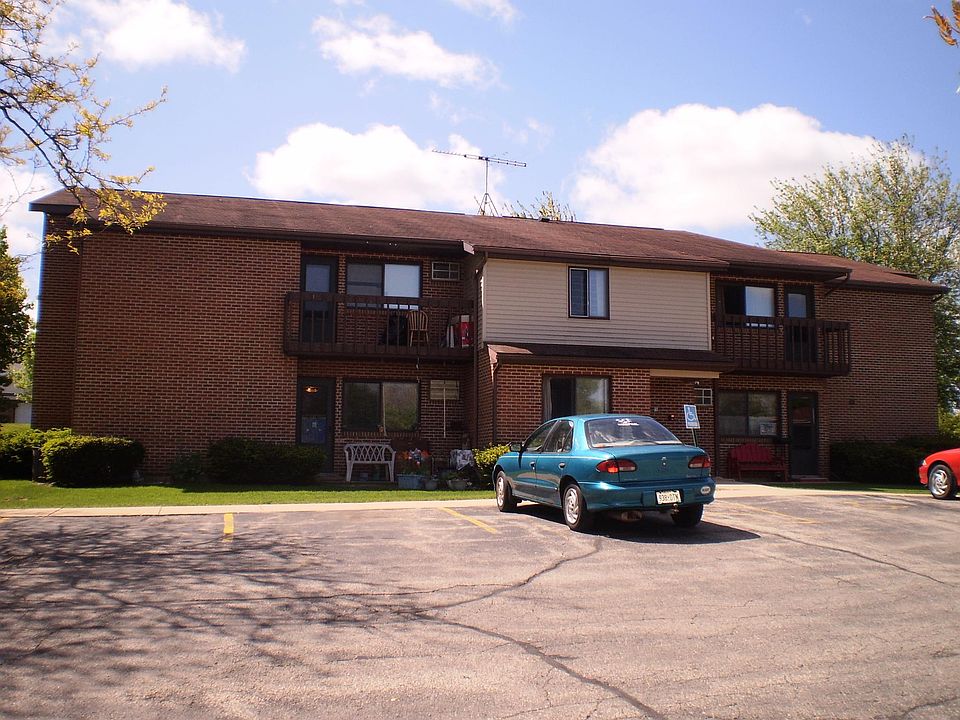 1st image of 206 W Valley St #Acf3wzmre