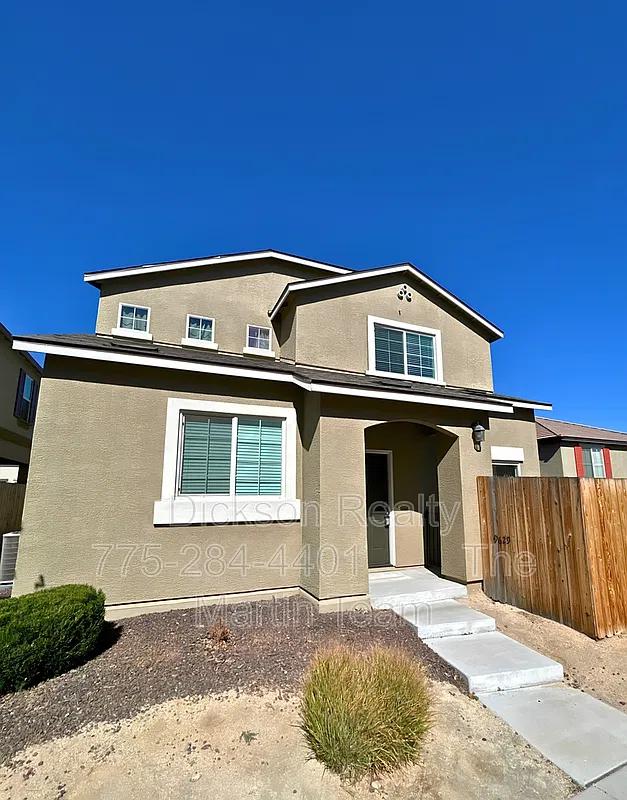 4 bed, 3.0 bath, 1895 sqft, $2,595 — Photo 2