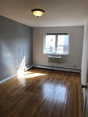 Rented by Bouklis Group | media 1