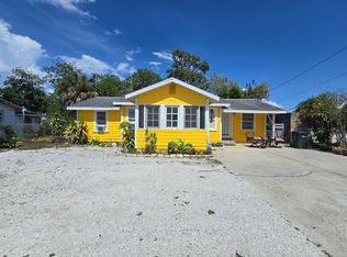 5111 Swift Rd APT A, Sarasota, FL 34231