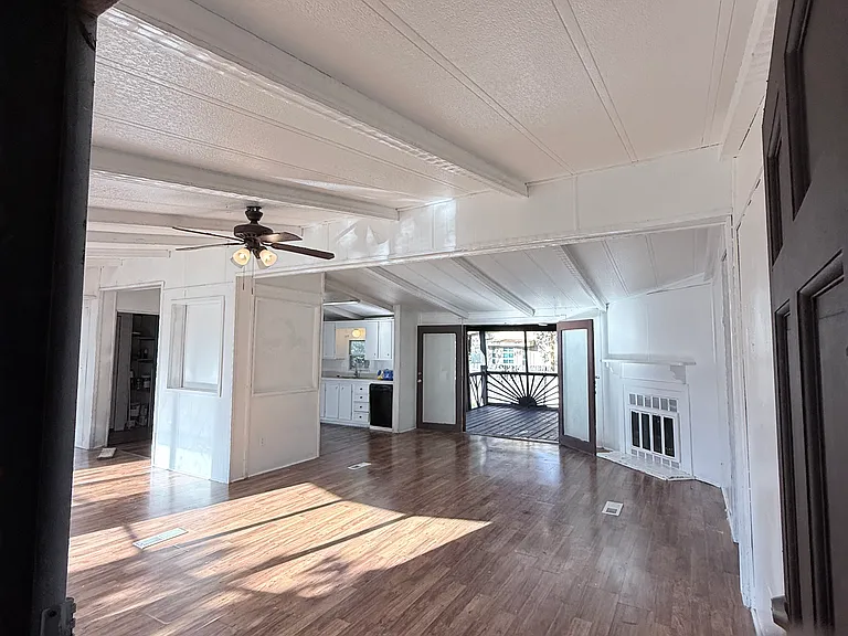 111 King Rd — Photo 9