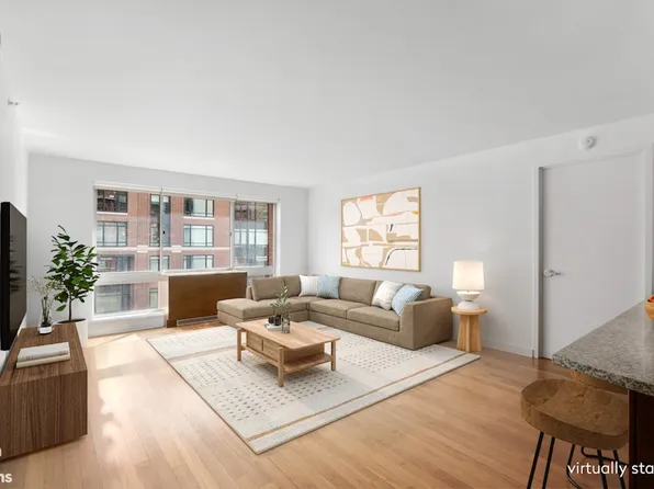 555 W 23rd St, New York, NY