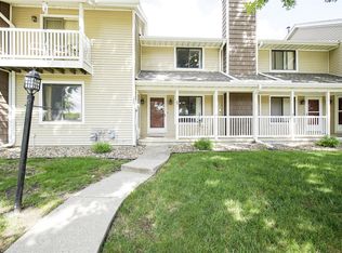 253 52nd St, West Des Moines, IA 50265